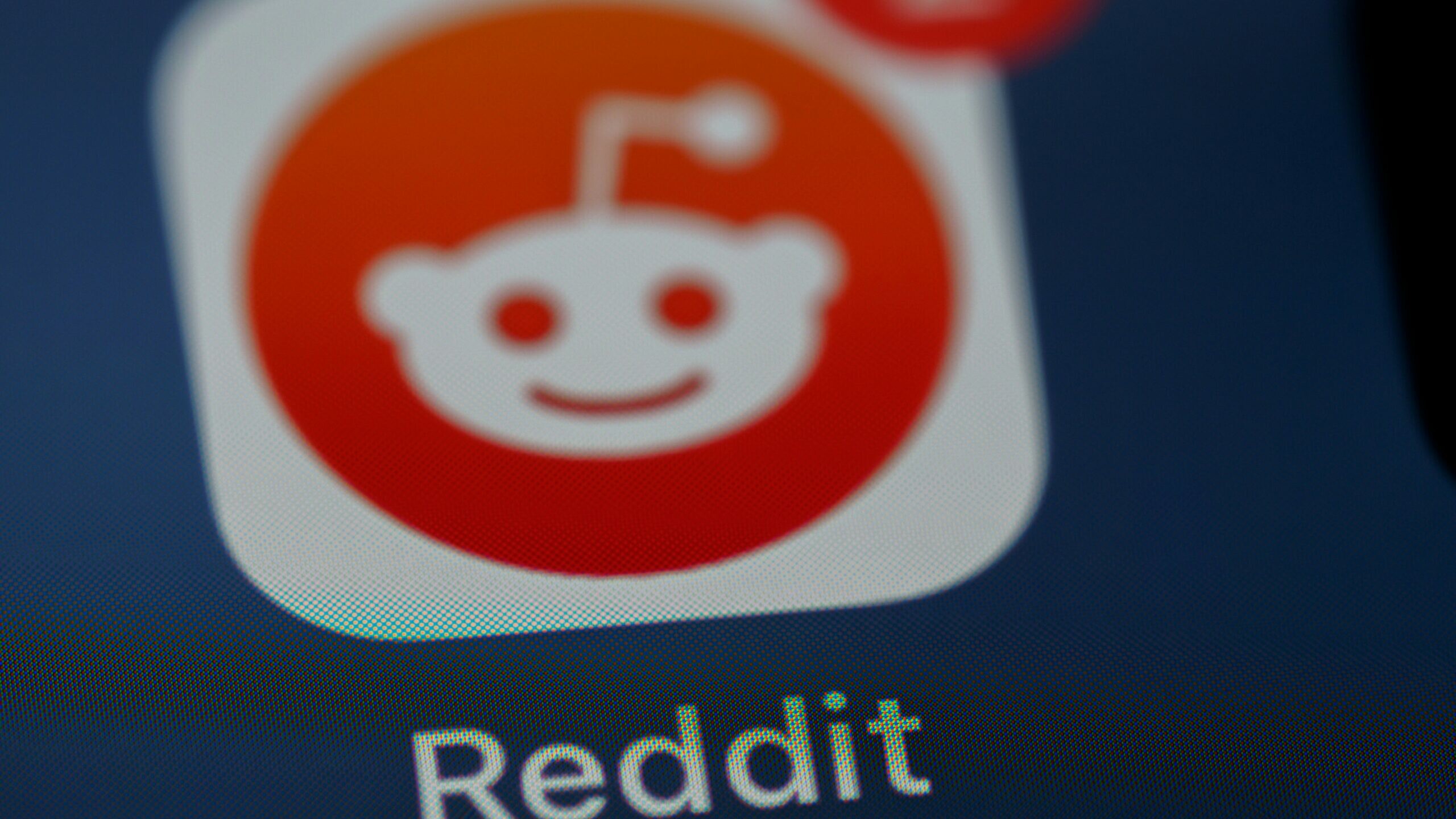Reddit решил стать поисковиком, чтобы не потерять трафик