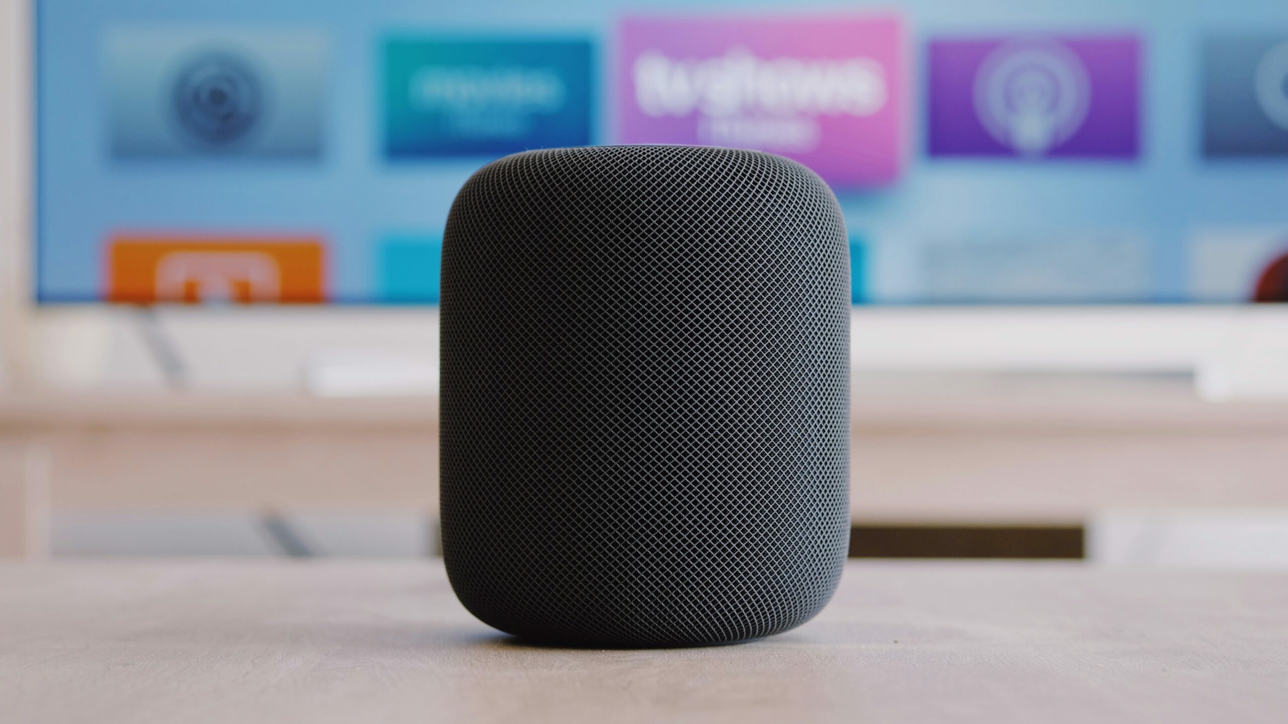 В Крыму начали обучать Алису крымскотатарскому языку