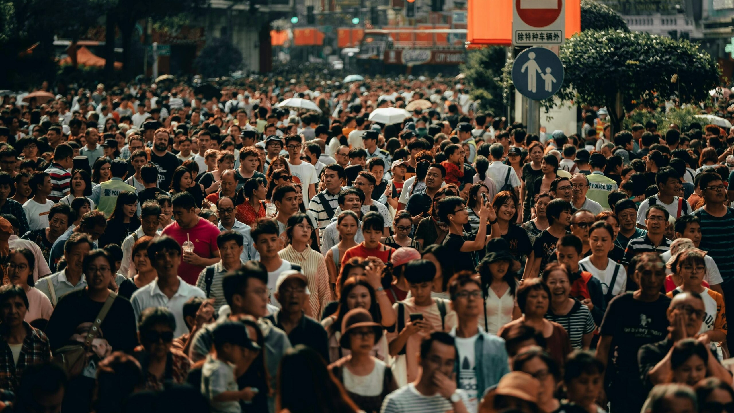 Земля уже не справляется с численностью населения — исследование